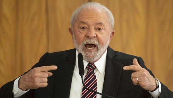 Lula diz que cúpula foi reunião de presidentes e não de amigos