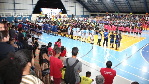 Mais de 800 estudantes-atletas participam das competições do JETs 2023 da Regional de Araguaína