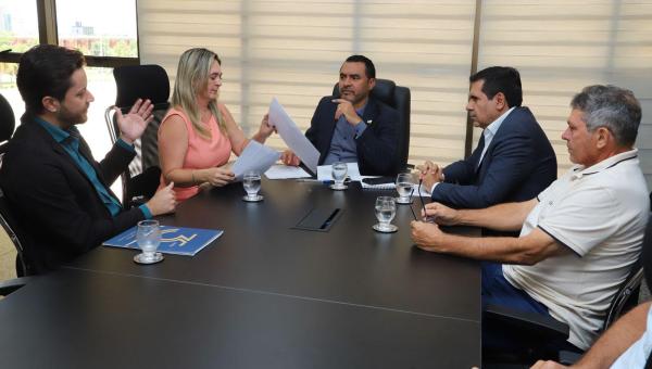 Marcus Marcelo requer melhorias na infraestrutura urbana e rural de Santa Fé do Araguaia