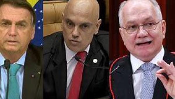 Moraes e Fachin entregam a Bolsonaro convite para a cerimônia de posse do novo comando do TSE