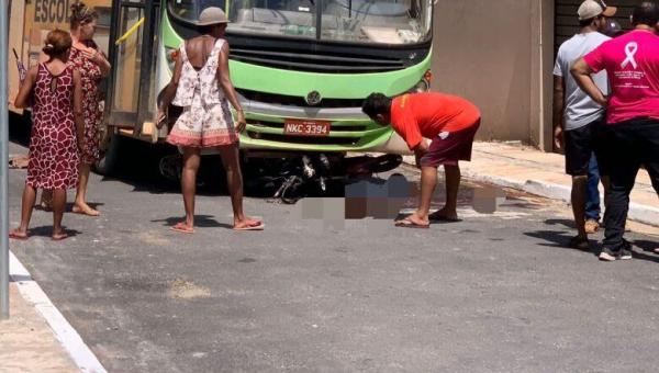 Motociclista morre atropelado por ônibus escolar em Muricilândia