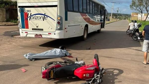 Mulher morre ao colidir com ônibus em Araguaína