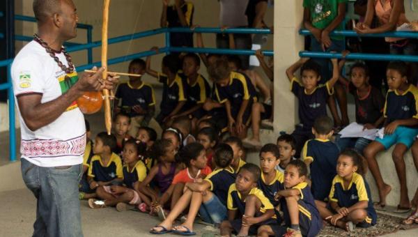 No dia da Consciência Negra, Deputado Vilmar destaca projeto que beneficia associação arraiana de capoeira