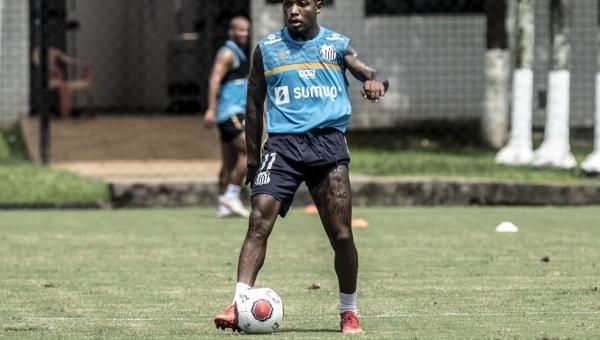 Opção para o Flamengo e plano B para Al Hilal, Marinho vira personagem em negociação por Michael