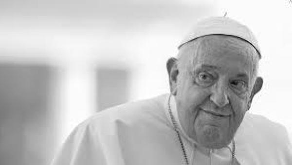 Papa Francisco falece aos 88 anos 