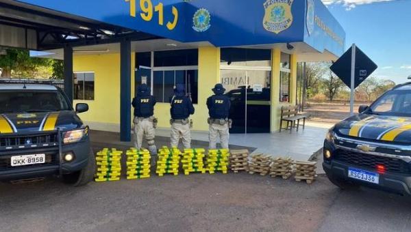 Polícia flagra 200 kg de drogas em bagageiro de ônibus na BR-153 e passageiro é preso em flagrante