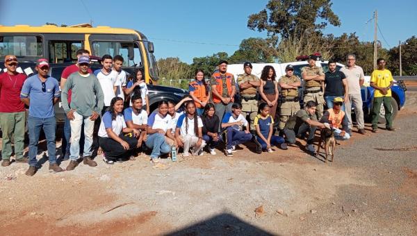 Polícia Militar apoia ação de conscientização ambiental no Dia Mundial do Meio Ambiente em Aguiarnópolis