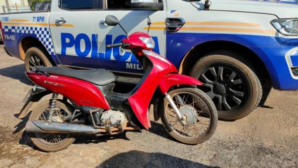 Policia Militar apreende motoneta em Presidente Kennedy