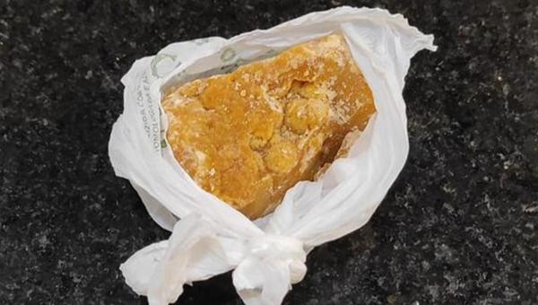 Polícia Militar prende em flagrante um homem por tráfico de drogas em Muricilândia