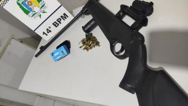 Polícia Militar prende suspeito por ameaça e apreende arma de fogo em Colinas
