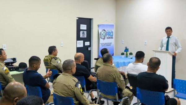 Polícia Militar promove ação de conscientização sobre saúde do homem em apoio ao Novembro Azul em Tocantinópolis