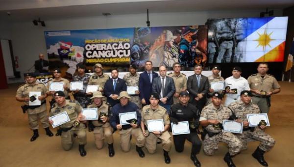 Policiais que participaram da Operação Canguçú recebem moção de aplausos em Brasília