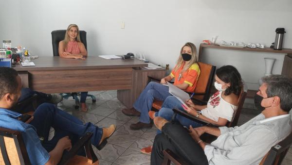 Prefeita Patricia Evelin e Grupo J. Demito discutem expansão empresarial em Xambioá
