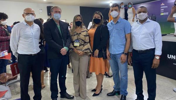 Prefeita Patrícia Evelin participa de encontro com Ministro da Educação em Araguaína