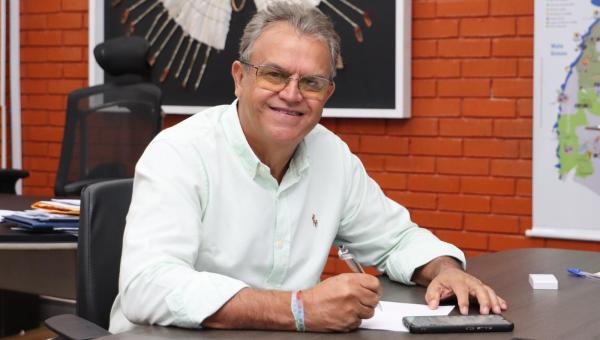 Prefeito de Ananás, Valdemar Nepomoceno, garante apoio do Governo para ações do município