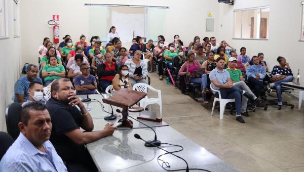 Prefeito de Arapoema concede ajuste salarial aos professores municipais