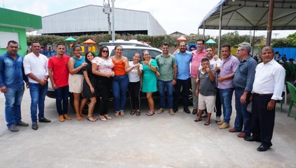 Prefeito de Tabocão agradece deputado Gaguim pela destinação de uma picape ao município