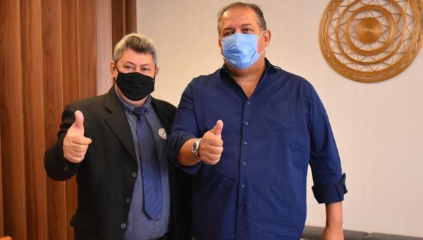 Prefeito João Neto leva demandas de Pau D’Arco a Brasília