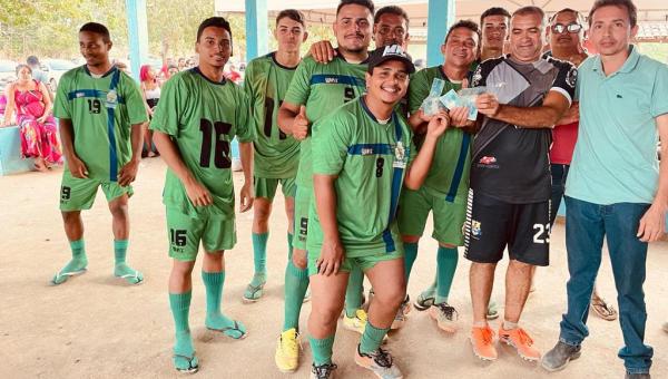 Prefeito Nereu Fontes, de Oliveira de Fátima, destaca importância do esporte durante Torneio Intermunicipal 