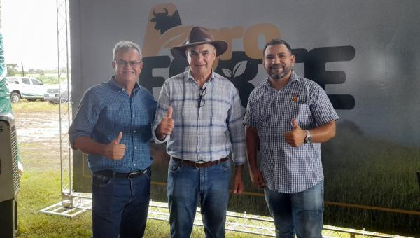 Prefeito Valdemar Nepomoceno participa do 1º Agro Forte em Augustinópolis 