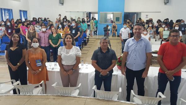 Prefeitura de Ananás através da Secretaria de Educação realiza à III Conferência Pública Municipal de Monitoramento e Avaliação do Plano Municipal de Educação - PME
