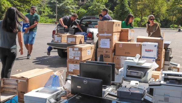 Prefeitura de Araguaína coleta quase 10 toneladas de lixo eletrônico em Dia D no Parque Cimba