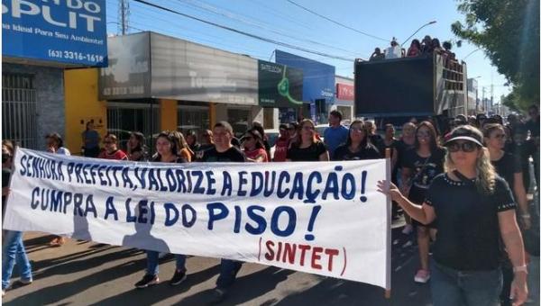 Prefeitura de Gurupi diz que cortará frequência de professores se greve continuar até o fim de semana