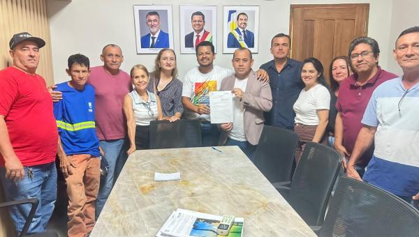 Prefeitura de Xambioá concede progressão horizontal de 10% a todos os servidores do quadro geral