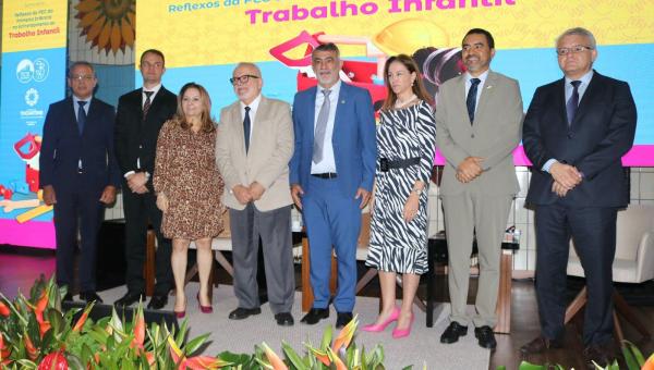 Presidente da Aleto destaca empenho do Legislativo pela primeira infância durante evento do TCE-TO