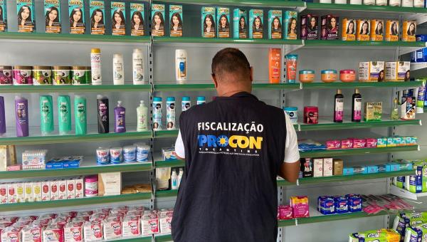 Procon apreende mais de 1,2 mil produtos em drogarias e farmácias do Tocantins 