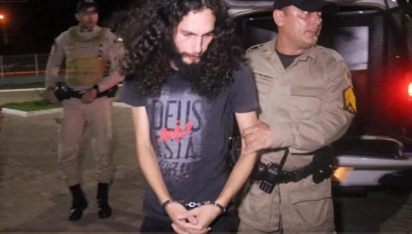 Professor de canto é preso por dar 'chá' com sêmen a alunas e dizer que líquido iria melhorar cordas vocais, diz PM
