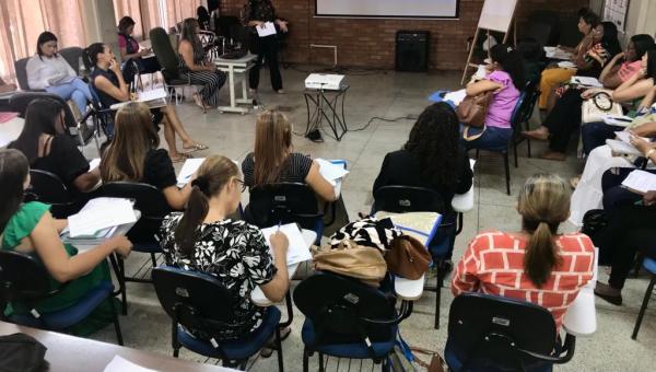 Programa Criança Feliz de 65 municípios são qualificados no Tocantins 