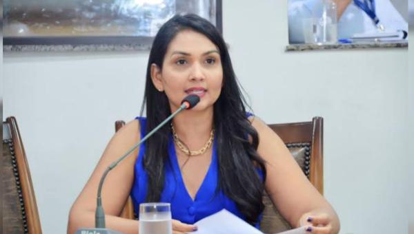 Promulgada lei de Vanda Monteiro que assegura afastamento remunerado e trabalho remoto para servidoras vítimas de violência