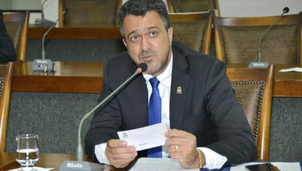 Requerimentos apresentados pelo deputado Luciano priorizam saúde e infraestrutura 