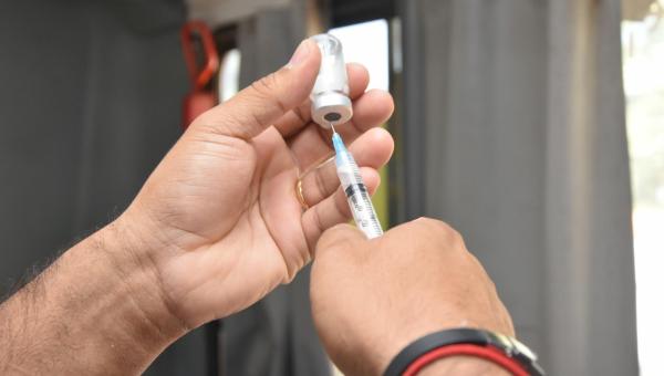 Saúde convida população para Dia D de Vacinação contra a Poliomielite e Multivacinação