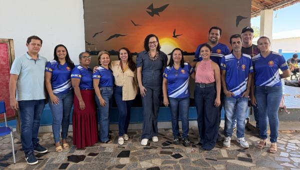 Secretária Celestina Souza visita escolas estaduais da região norte e reforça gestão próxima da comunidade escolar