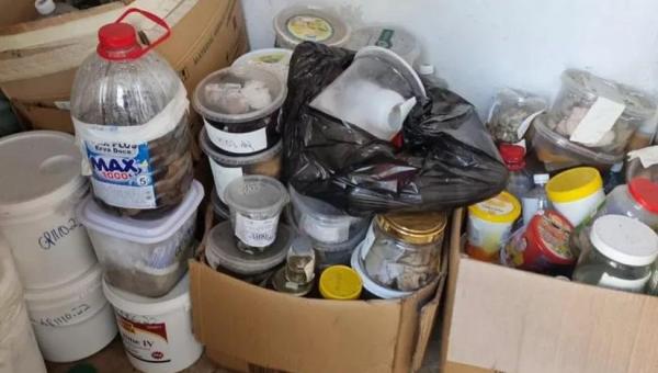 Secretaria de Saúde esclarece sobre o caso de materiais de exames em potes reutilizados no laboratório