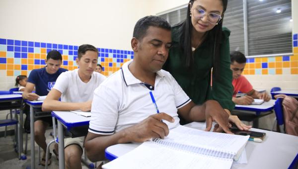Seduc lança edital para seleção de professores alfabetizadores voluntários