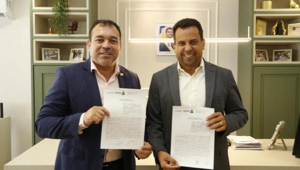 Segurança nas escolas é tema de termo de cooperação assinado entre Seduc e Secretaria da Segurança Pública 