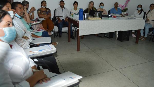 Supervisores de enfermagem do HRA realizam encontro sobre gestão