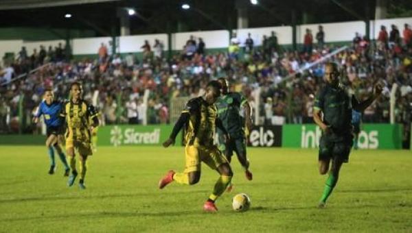 Tocantinópolis vence o Cascavel de 2X0 no Ribeirão 