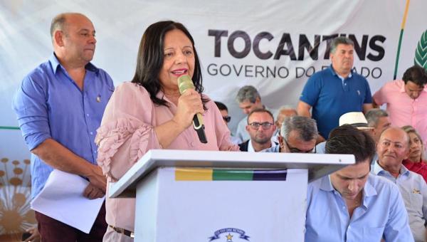 Valderez participa de autorização para início das obras de rodovias em Wanderlândia