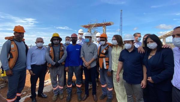 Valderez participa do lançamento de programa que investirá mais de R$ 100 mi em Parques Industriais