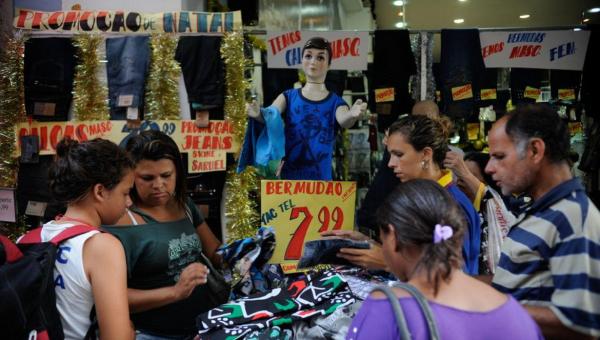 Vendas no comércio crescem, apresentando aumento de 3,3% na comparação com setembro do ano passado