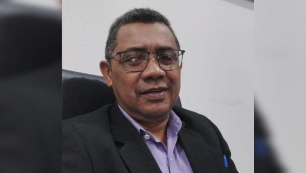Vereador Professor Itamar destaca importância do atendimento de requerimento pela Prefeita Lucilene Gomes de Brito em Buriti do Tocantins

