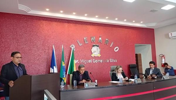 Vereador Ramon do Salmeiron parabeniza atletas Xambioaenses pelas disputas nos Jogos Estudantis do Tocantins