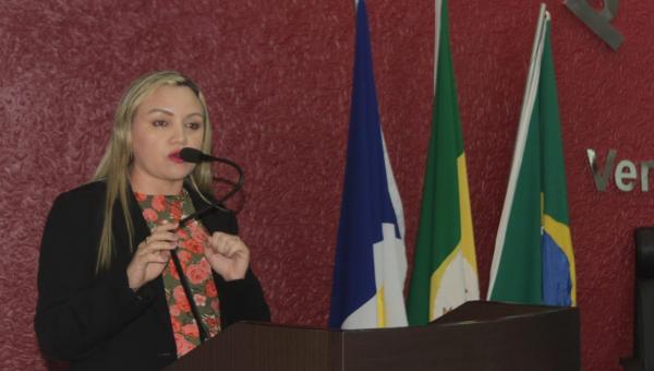 Vereadora Adriana Gomes é reconduzida a presidência da Câmara Municipal de Vereadores de Xambioá 