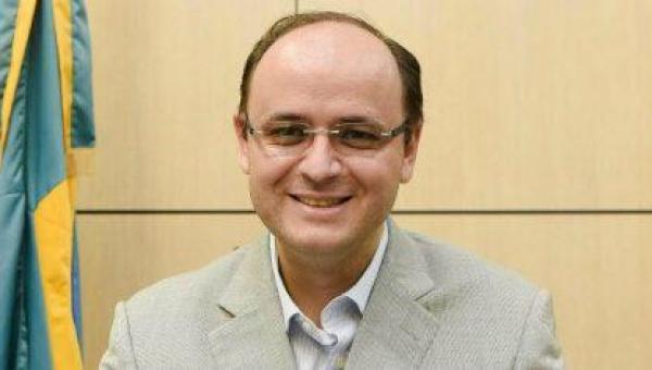 Ensino remoto pode continuar até o fim de 2021, diz conselho de educação