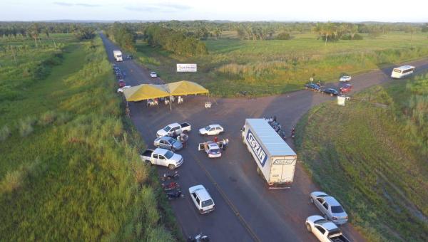 ESTRADA ESBURACADA: TO 010 e 416 são bloqueadas entre Ananás, Riachinho e Centro dos Borges