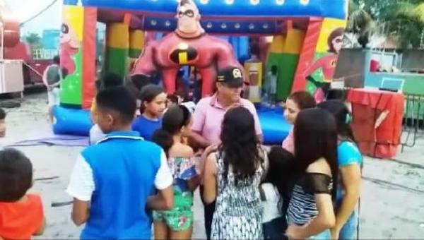 EXPOAN: Valdemar doa mais de 500 ingressos de parque para crianças